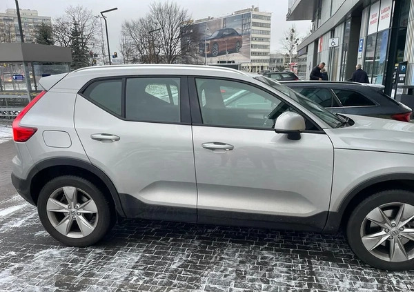 Volvo XC 40 cena 132000 przebieg: 8900, rok produkcji 2022 z Wrocław małe 106